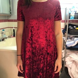 Medium velvet T-shirt dress